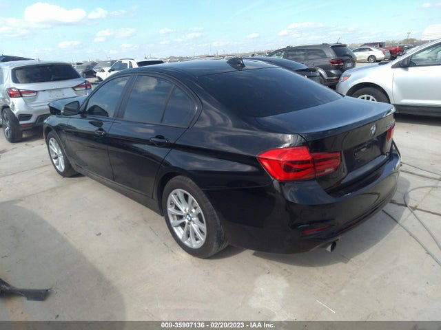 BMW 3 Series 320i 2017 WBA8A9C34HK864735 Image 4