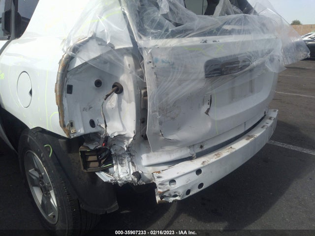 2016 Jeep Compass, VIN: 1C4NJCBA3GD575206