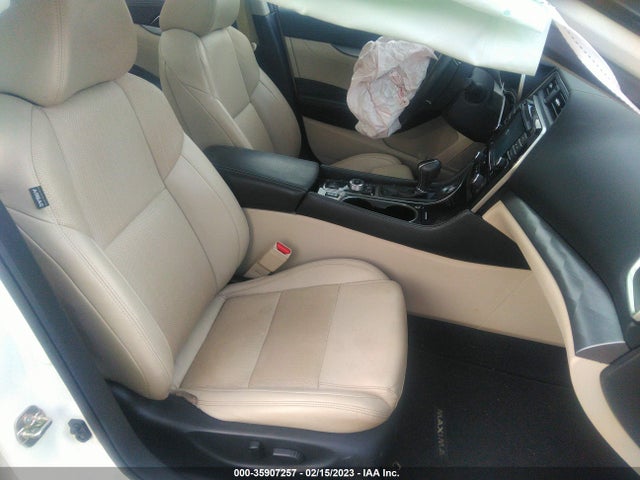 2017 Nissan Maxima, VIN: 1N4AA6APXHC432806