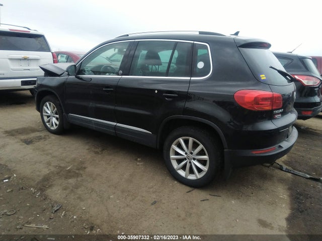 WVGSV7AX2HK016923 Volkswagen Tiguan Wolfsburg Edition