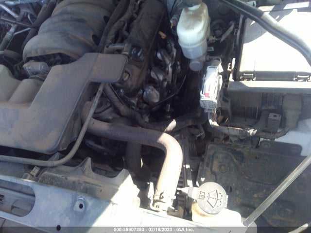 Chevrolet Suburban Lt 2017 1GNSKHKC4HR179215 Image 12