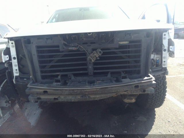 Chevrolet Suburban Lt 2017 1GNSKHKC4HR179215 Image 8
