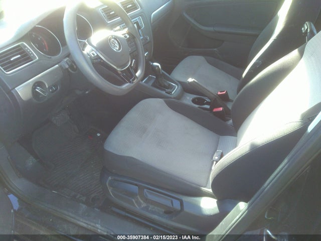 3VW2B7AJ3JM262285 Volkswagen Jetta 1.4t S