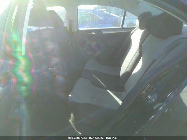 3VW2B7AJ3JM262285 Volkswagen Jetta 1.4t S