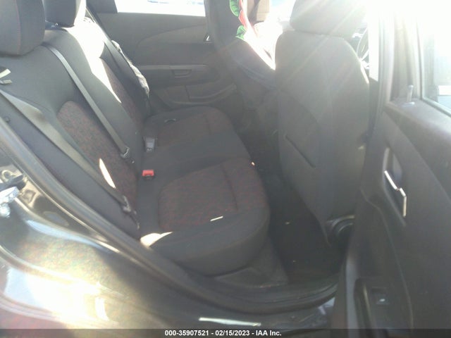 Chevrolet SONIC LT 2018 1G1JD6SBXJ4135578 Image 9
