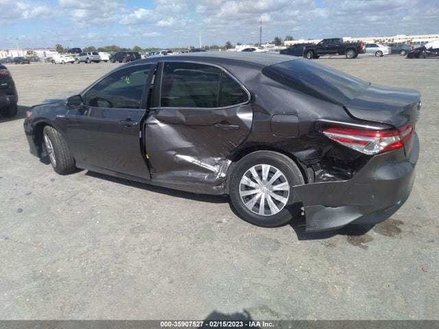 2018 Toyota Camry, VIN: 4T1B31HK8JU505964