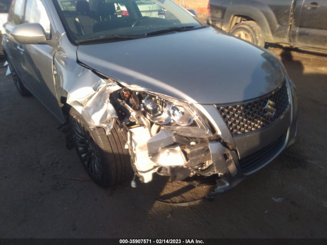 Suzuki KIZASHI SE 2012 JS2RE9A3XC6100653 Image 6