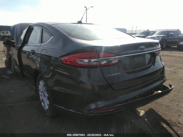 2017 FORD FUSION S VIN: 3FA6P0G73HR366223