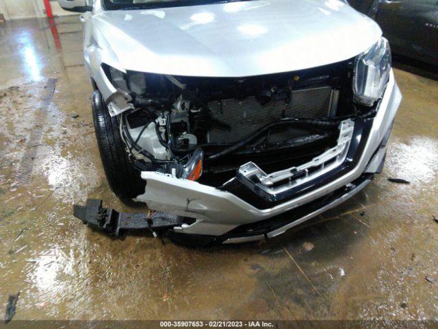 KNMAT2MT0HP536462 Nissan ROGUE SV