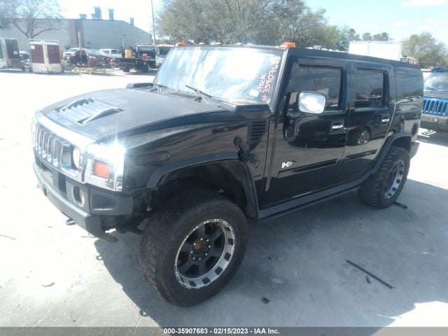 Hummer H2 2003 5GRGN23U63H129018 Image 2
