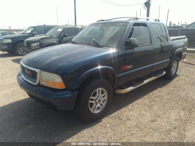 GMC Sonoma Sls 2003 1GTDT13X43K173147 Image 2