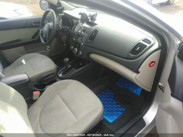 KNAFU4A21A5807277 KIA FORTE EX
