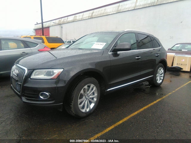 WA1LFAFP7FA105508 Audi Q5 Premium Plus