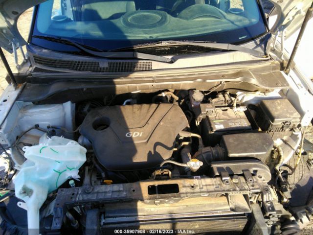 KNDJN2A21G7864820 KIA Soul Base