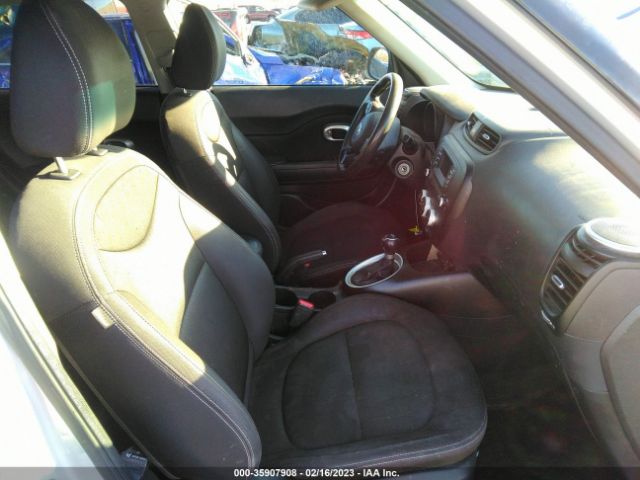 KNDJN2A21G7864820 KIA Soul Base