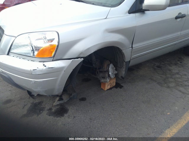 2005 HONDA PILOT EX-L VIN: 5FNYF18545B047449
