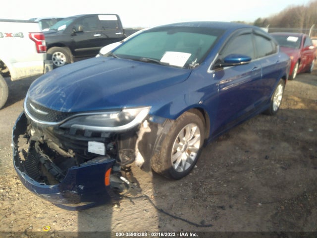 Chrysler 200 C 2015 1C3CCCCG9FN622546 Image 2