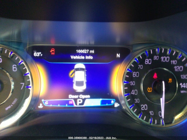 Chrysler 200 C 2015 1C3CCCCG9FN622546 Image 7
