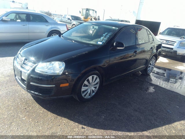 3VWJZ7AJ5AM021917 Volkswagen Jetta Sedan S
