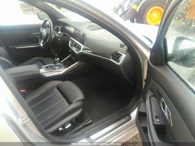 BMW 3 Series 330i 2020 WBA5R1C06LFH84070 Image 5