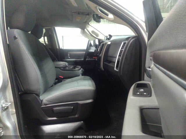 3C6UR5DL5GG146478 RAM 2500 Slt
