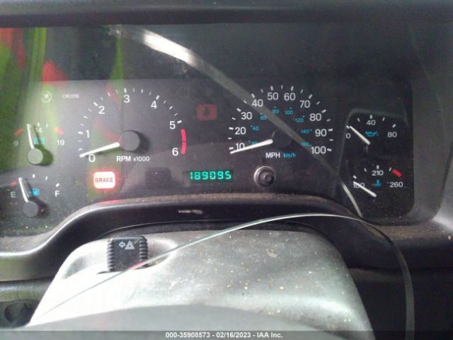 1J4FY29P3XP471277 Jeep Wrangler Se