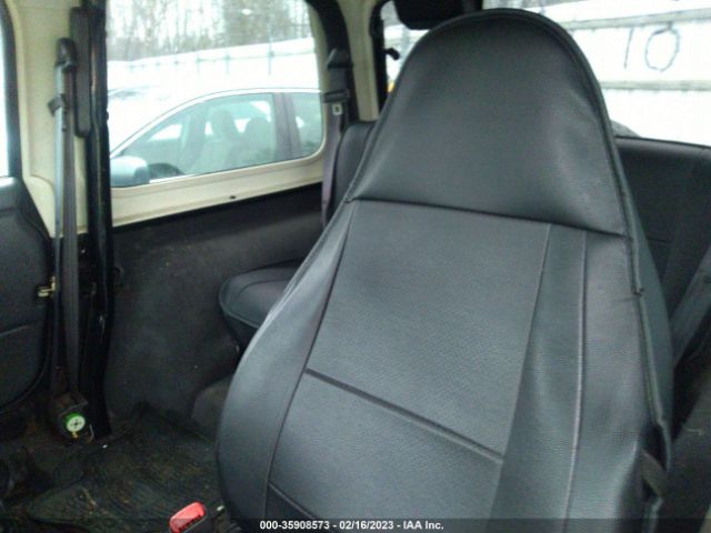 1J4FY29P3XP471277 Jeep Wrangler Se