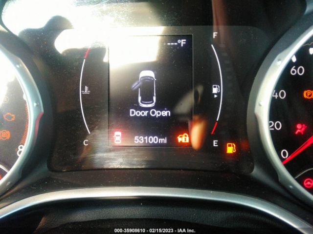 3C4NJDBB6JT435019 Jeep Compass Latitude