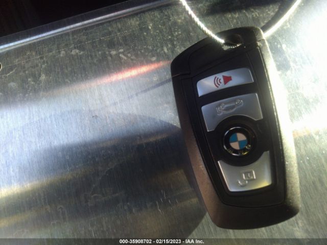 WBA5A5C53FD520778 BMW 5 Series 528i