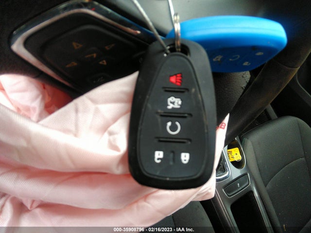 Chevrolet CRUZE LT 2018 1G1BE5SM6J7110950 Image 3