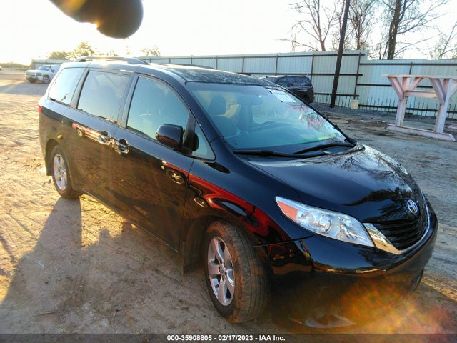 2015 TOYOTA SIENNA LE VIN: 5TDKK3DCXFS667964