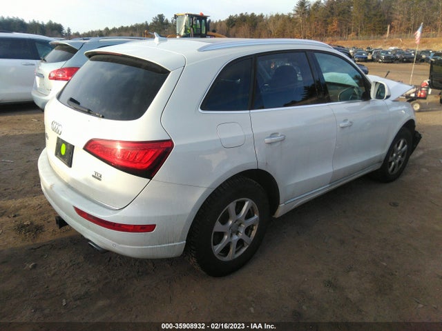 WA1CMAFP3FA122070 Audi Q5 Premium Plus