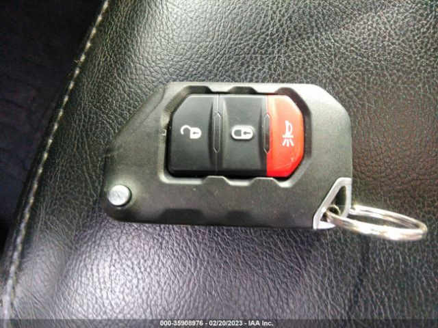 1C4HJXEG5MW626791 Jeep Wrangler Unlimited Sahara Altitude