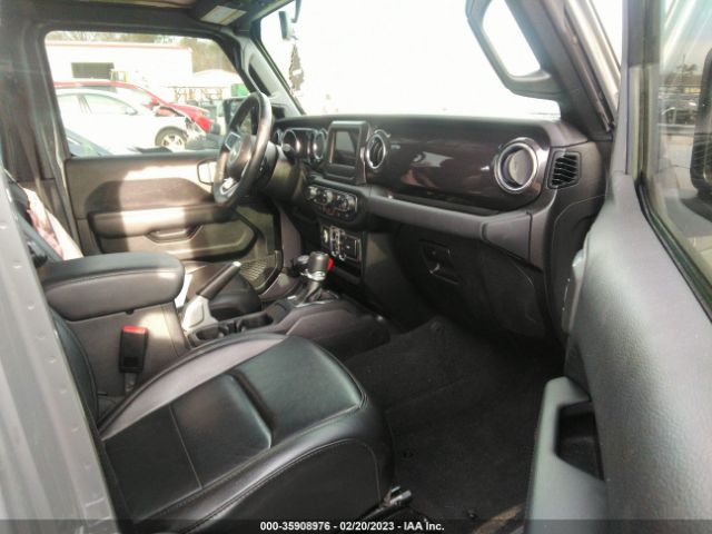 1C4HJXEG5MW626791 Jeep Wrangler Unlimited Sahara Altitude