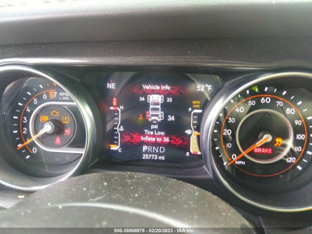 1C4HJXEG5MW626791 Jeep Wrangler Unlimited Sahara Altitude
