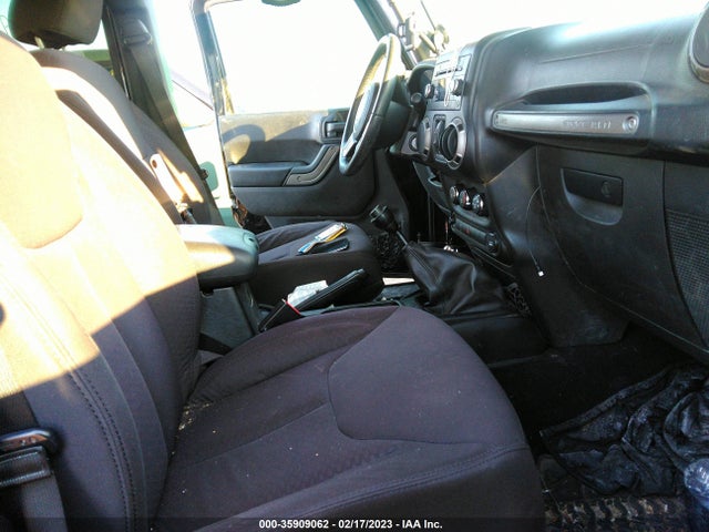 2013 JEEP WRANGLER UNLIMITED SPORT VIN: 1C4HJWDG5DL568999