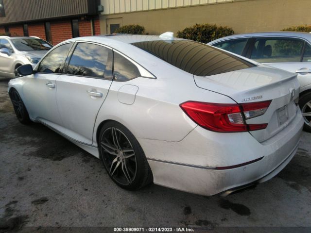 1HGCV2F9XMA020242 Honda Accord Sedan Touring