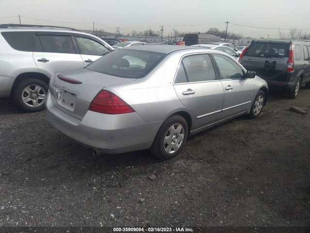 2006 HONDA ACCORD SDN LX VIN: 1HGCM56426A078177