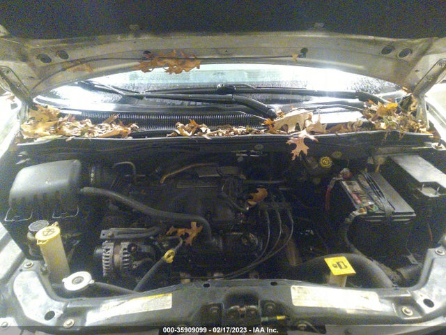 2A4RR5D10AR172480 Chrysler Town & Country