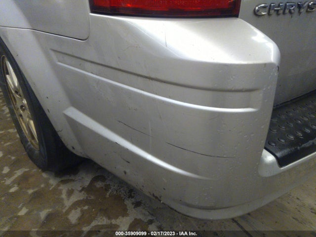 2A4RR5D10AR172480 Chrysler Town & Country