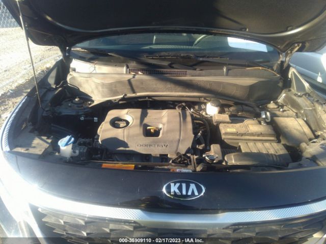 KNDEU2AA1M7215591 KIA SELTOS S