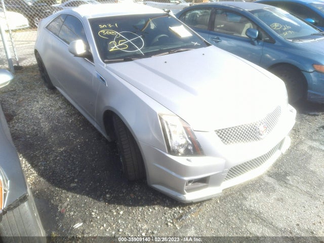 Cadillac CTS-V COUPE 2013 1G6DV1EP8D0155645 Image 1