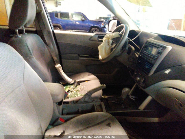 2012 SUBARU FORESTER 2.5X PREMIUM VIN: JF2SHADC5CH433350