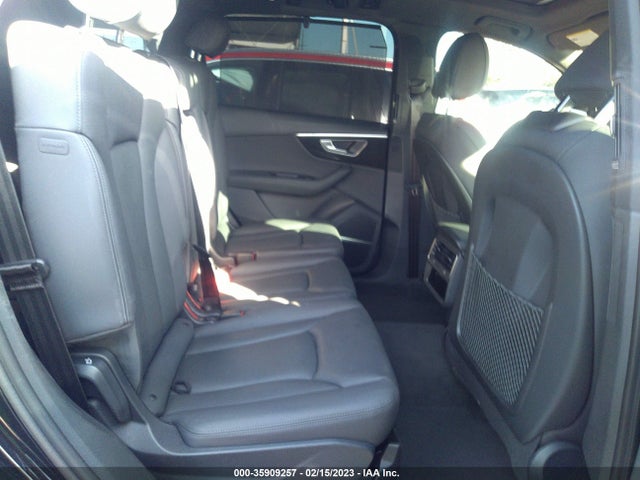 WA1LXBF70ND018002 Audi Q7 Premium Plus