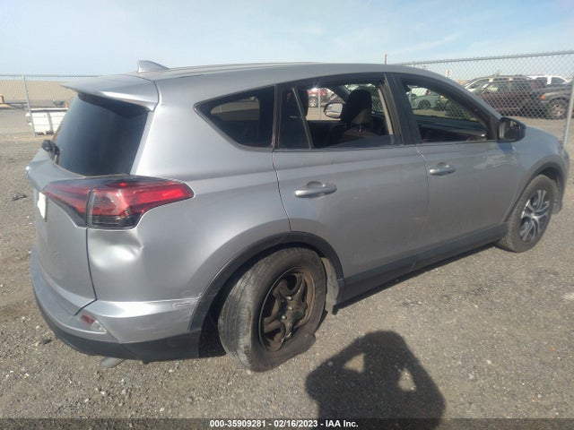 Toyota RAV4 LE 2018 JTMZFREV3JJ159671 Image 5