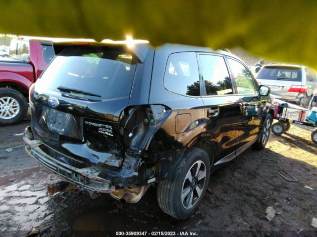 JF2SJAGC5HH467568 Subaru Forester Premium