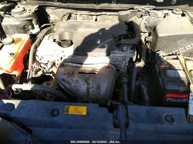 2015 Toyota RAV4, VIN: 2T3RFREV7FW348235