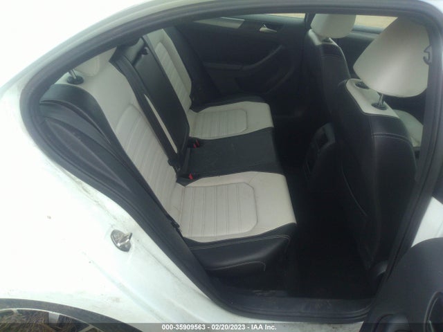 3VWD17AJ6GM258641 Volkswagen Jetta Sedan 1.8t Sport