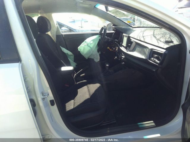 3KPA24AB4KE171057 KIA RIO S
