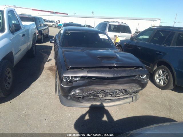 2C3CDZBT8KH719321 Dodge Challenger R/t